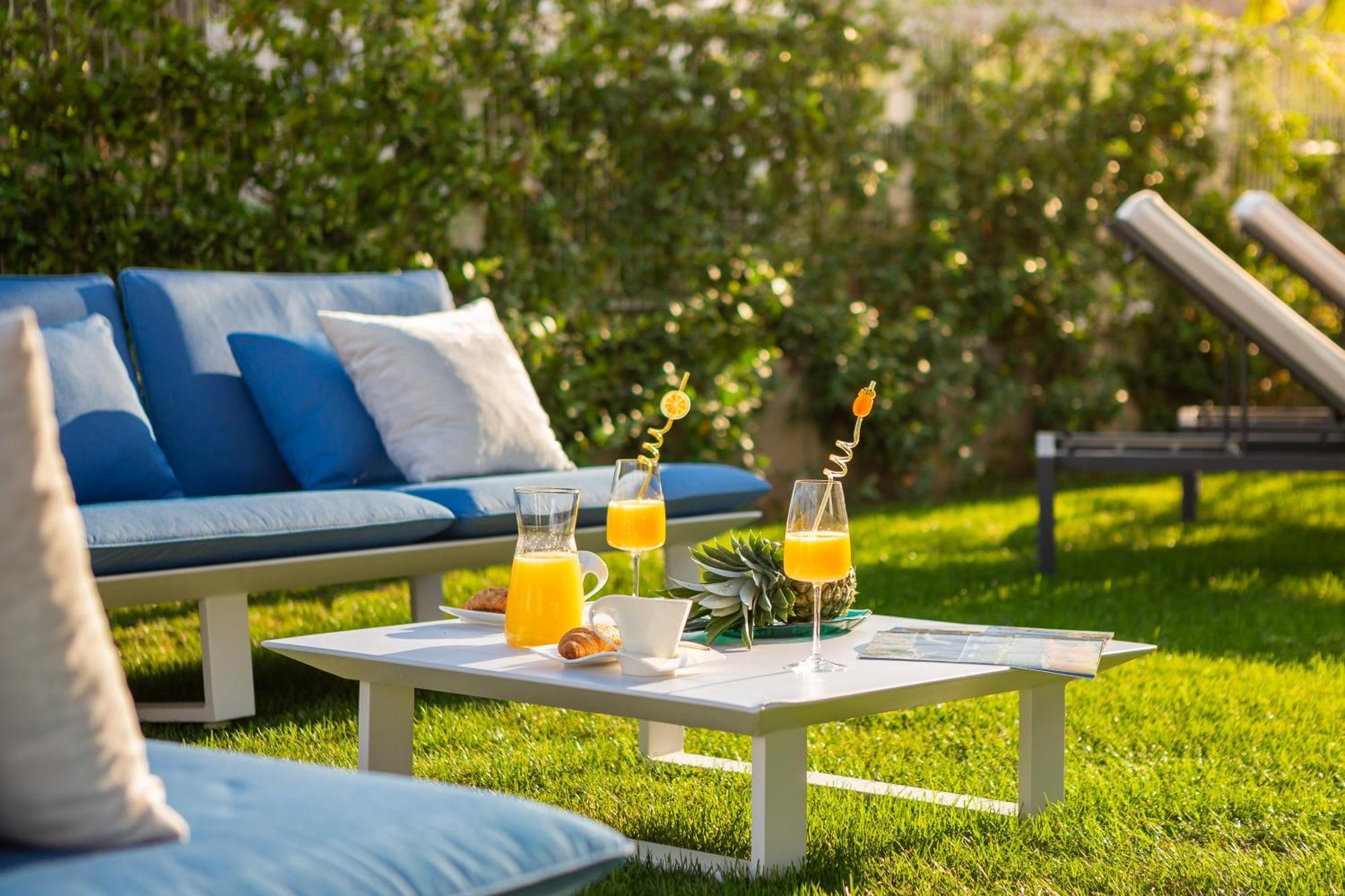 Apartment New Luxury With Private Heated Pool And Amazing Terrace With Seaview